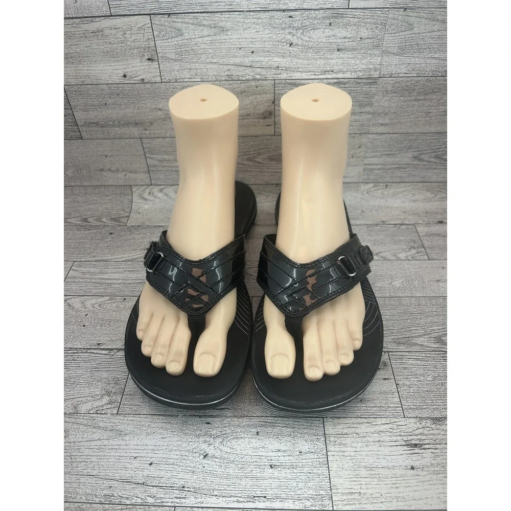 Clarks Cloudsteppers Arla Gracie Sandals Womens Size 8 Comfort‎ Flip Flop Shoes